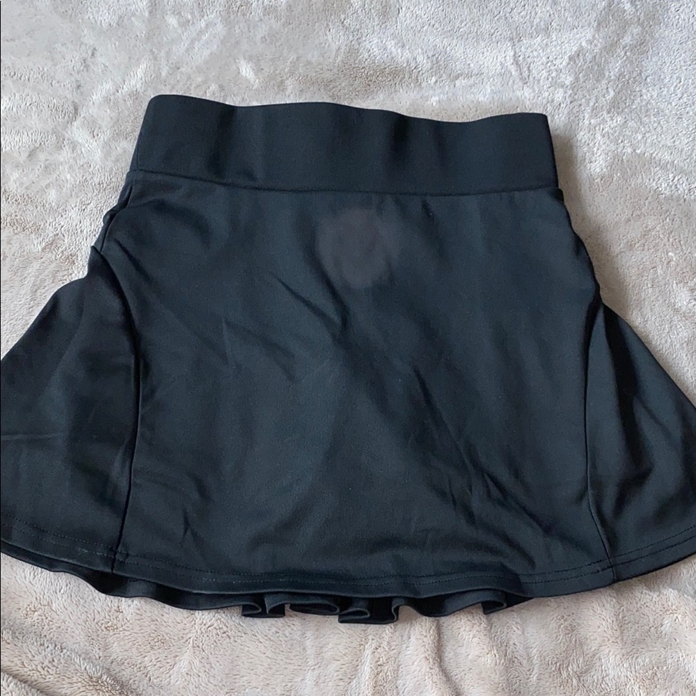 Chic Black Circle Skater Skirt